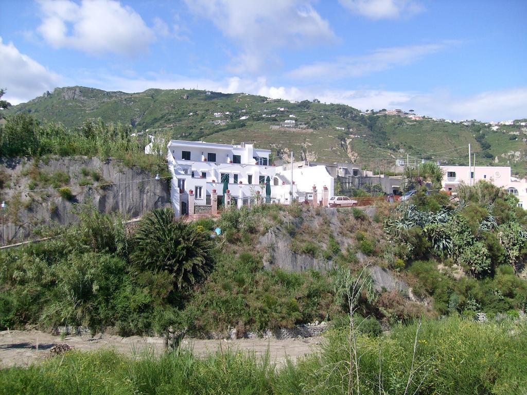 Hotel Villa Fumerie Forio  ภายนอก รูปภาพ